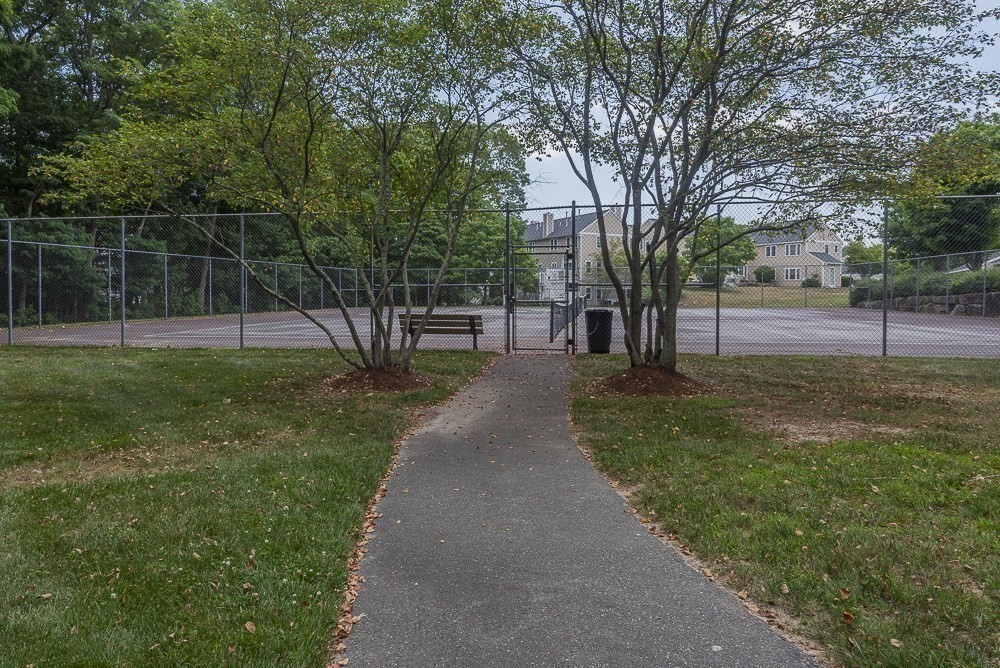 109 Bradford Commons Ln # 109