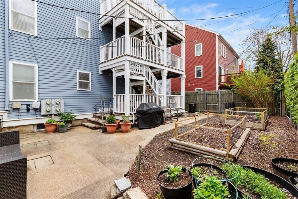 617-619 E. Second Street # 1