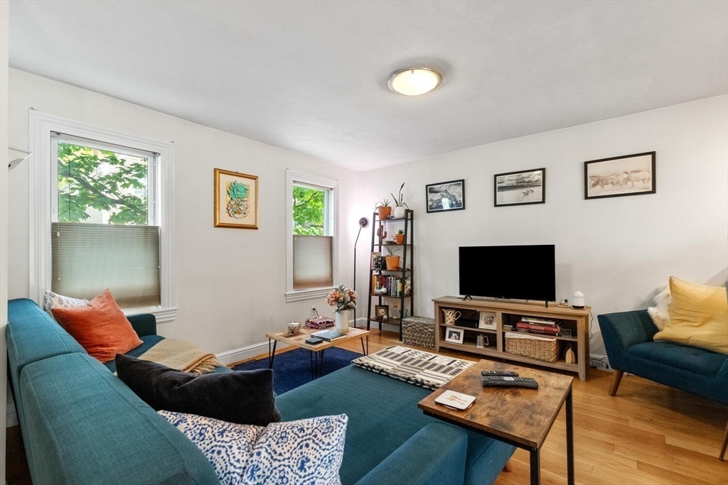 617-619 E. Second Street # 1