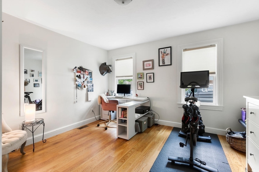 617-619 E. Second Street # 1