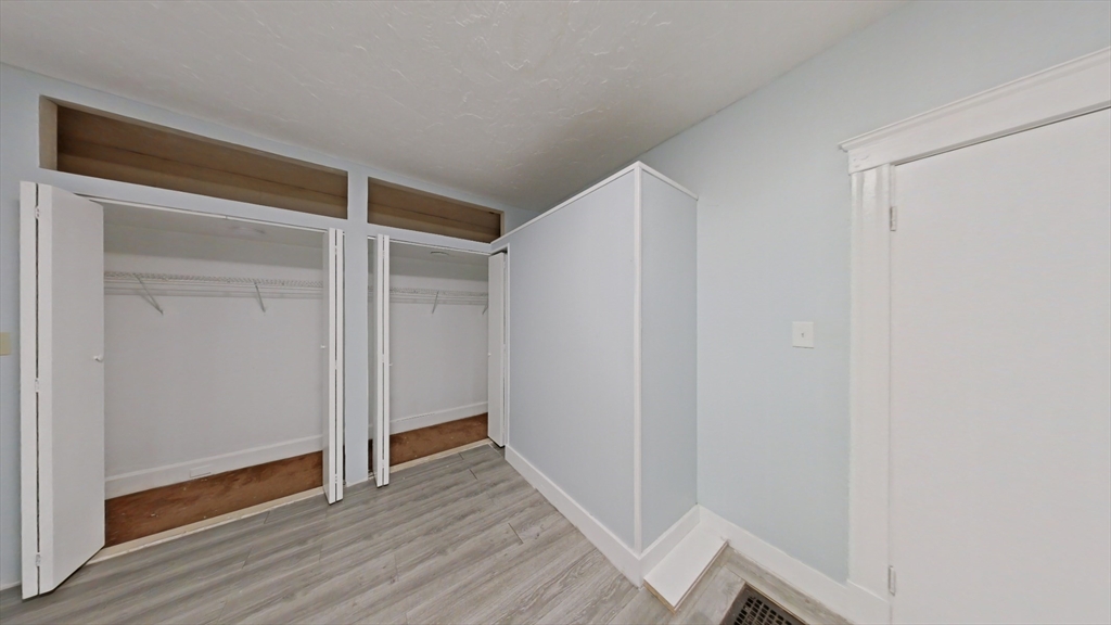74 Holbrook Rd # 74