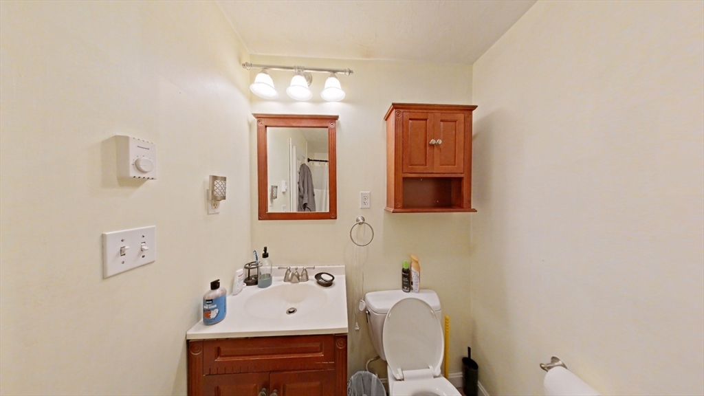 79 Fountain Ln # 1