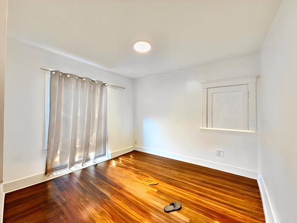 107 E Elm Ave # 1