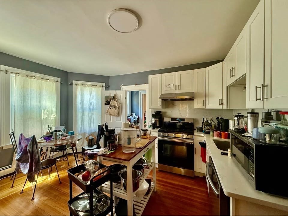 14 Watson St # 1