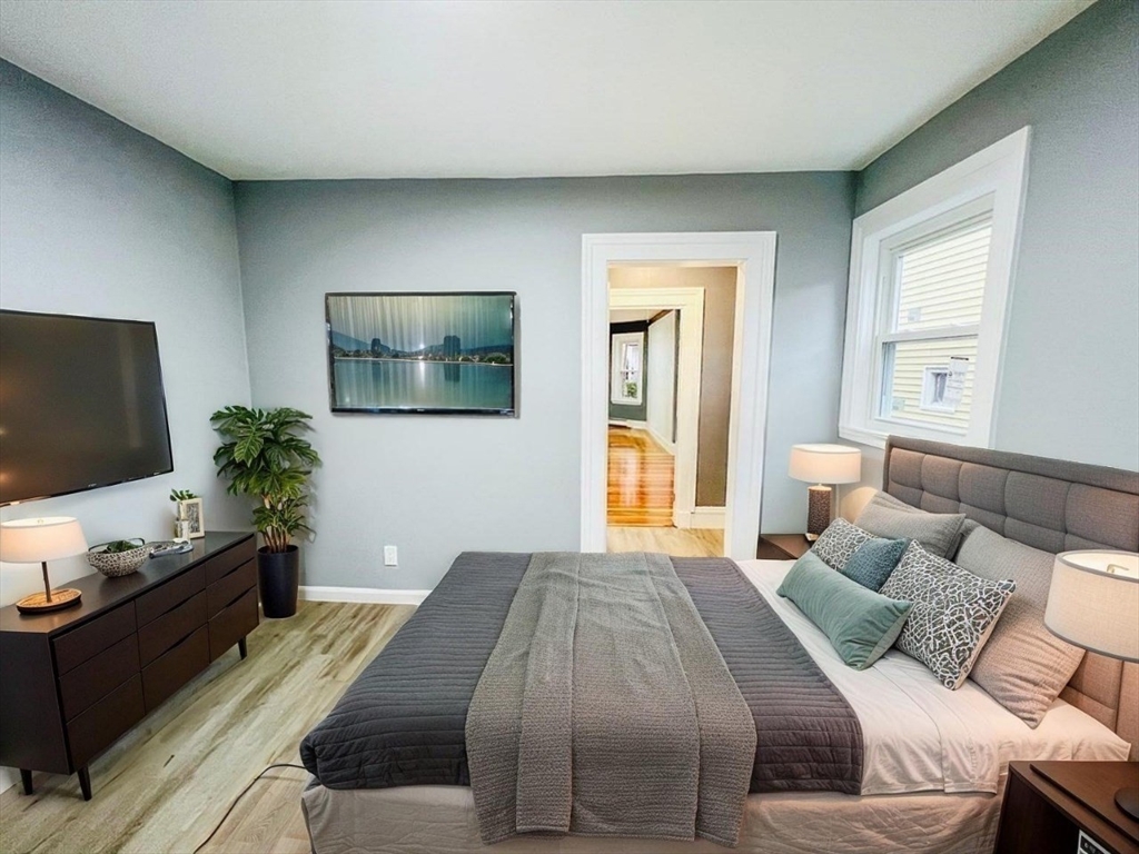 14 Watson St # 1