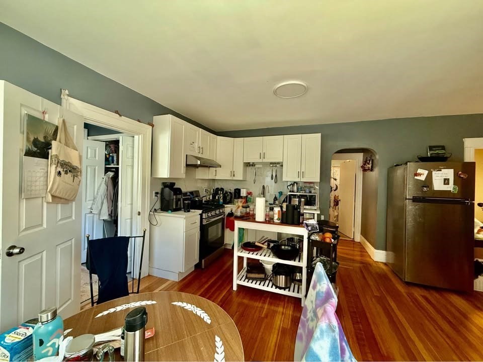 14 Watson St # 1