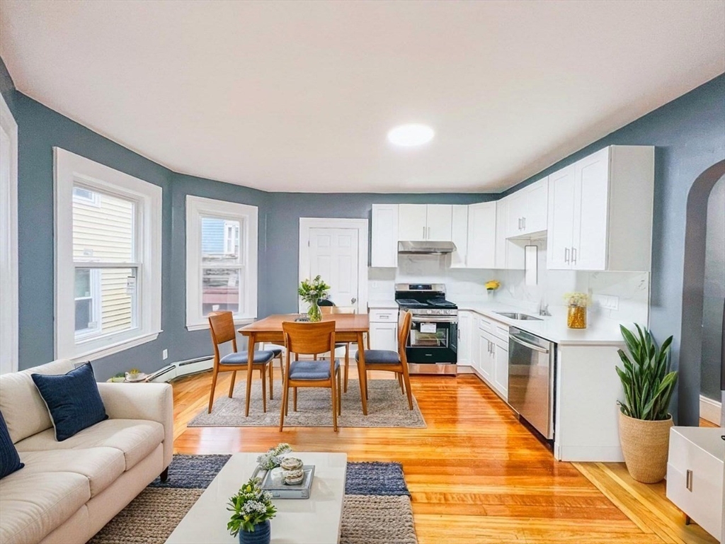 14 Watson St # 1