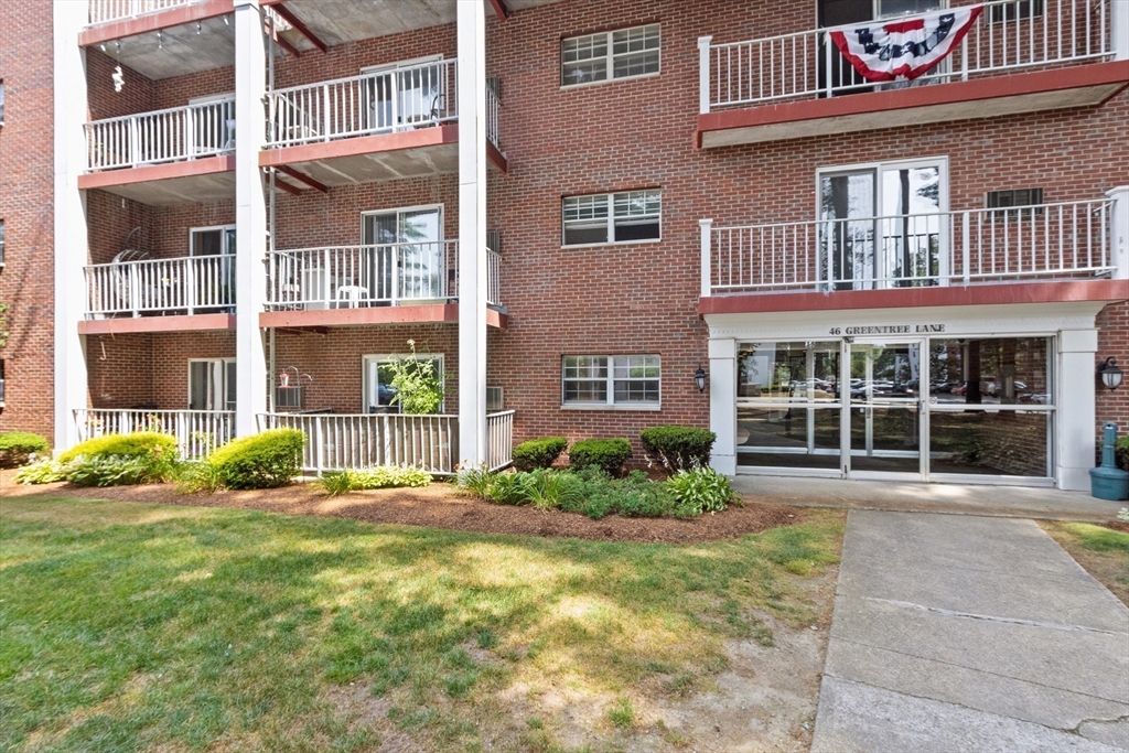 46 Greentree Ln # 16