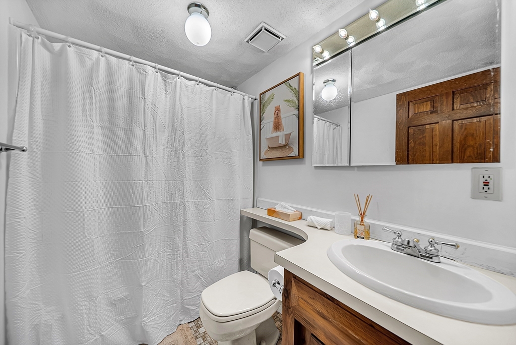 38 Kimball Avenue # 12