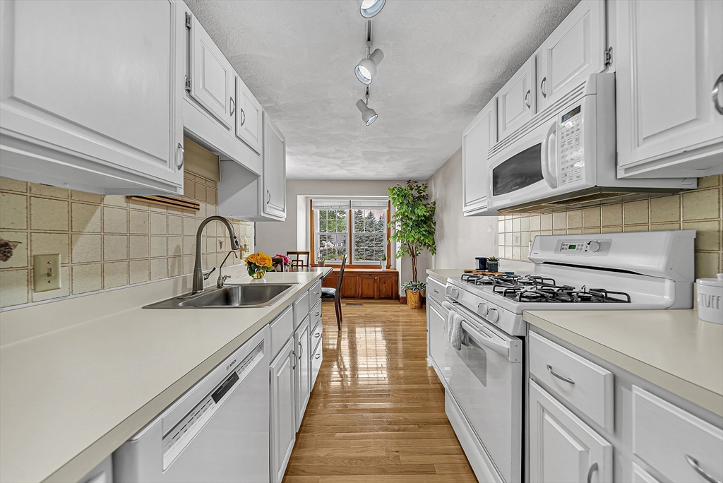 38 Kimball Avenue # 12
