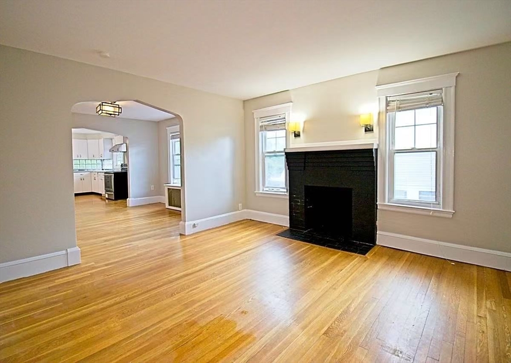 33 Estabrook Rd # 33