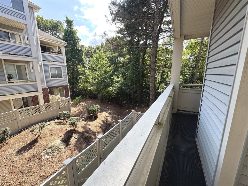 200 Falls Blvd # C108