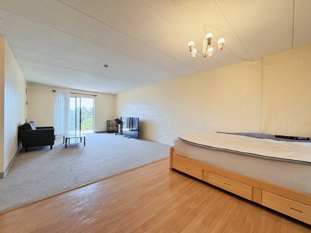 185 Quincy Shore Dr Unit: 75