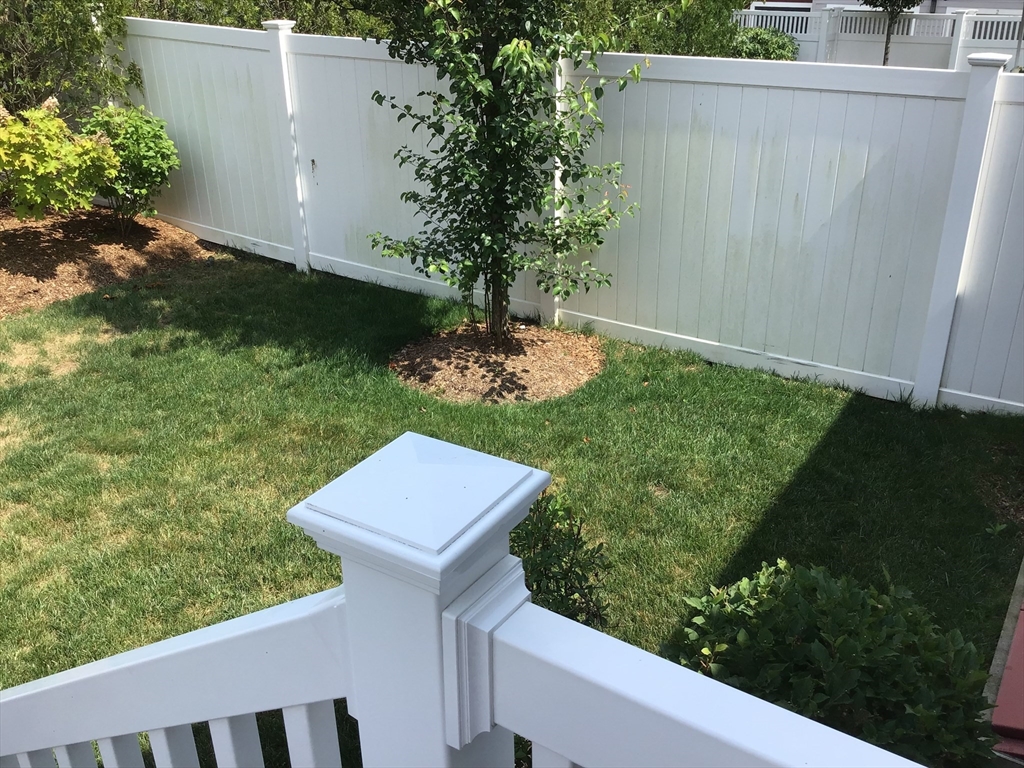 8 Clipper Rd # 8