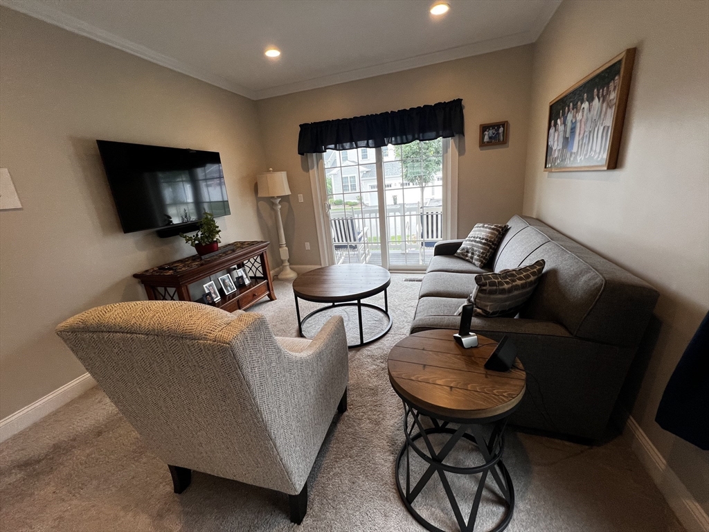 8 Clipper Rd # 8