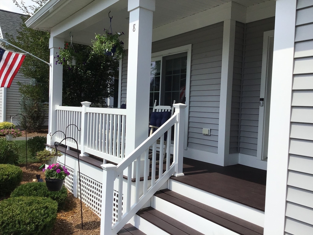 8 Clipper Rd # 8