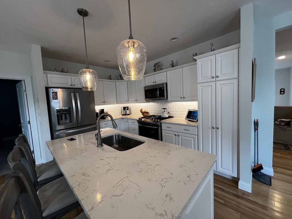 8 Clipper Rd # 8