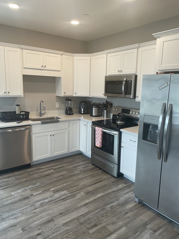 92 Sagamore St # 203