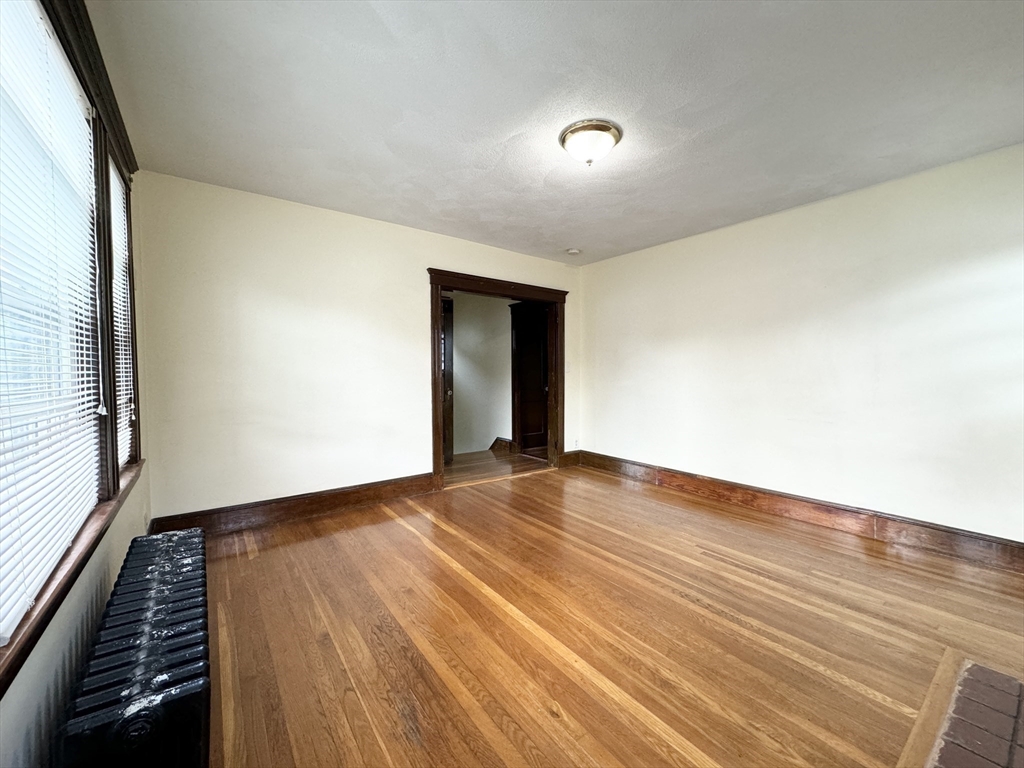 14 Grossman St # 14