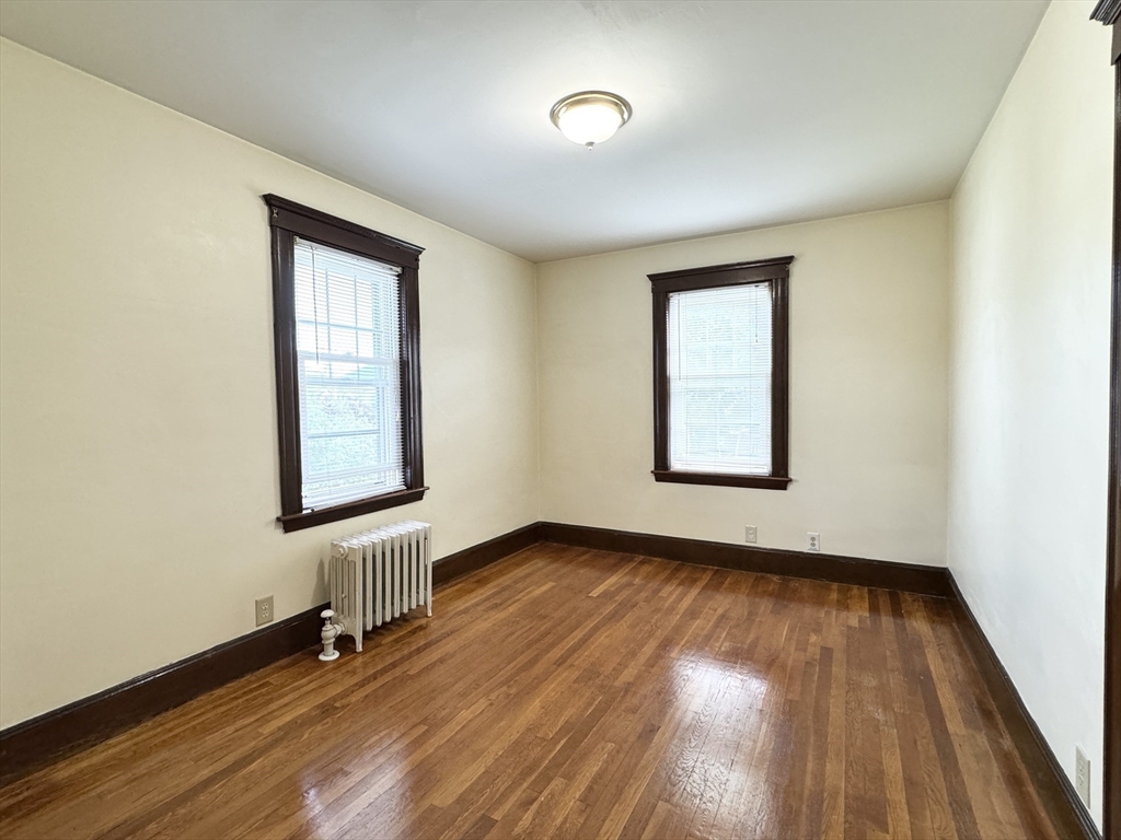 14 Grossman St # 14
