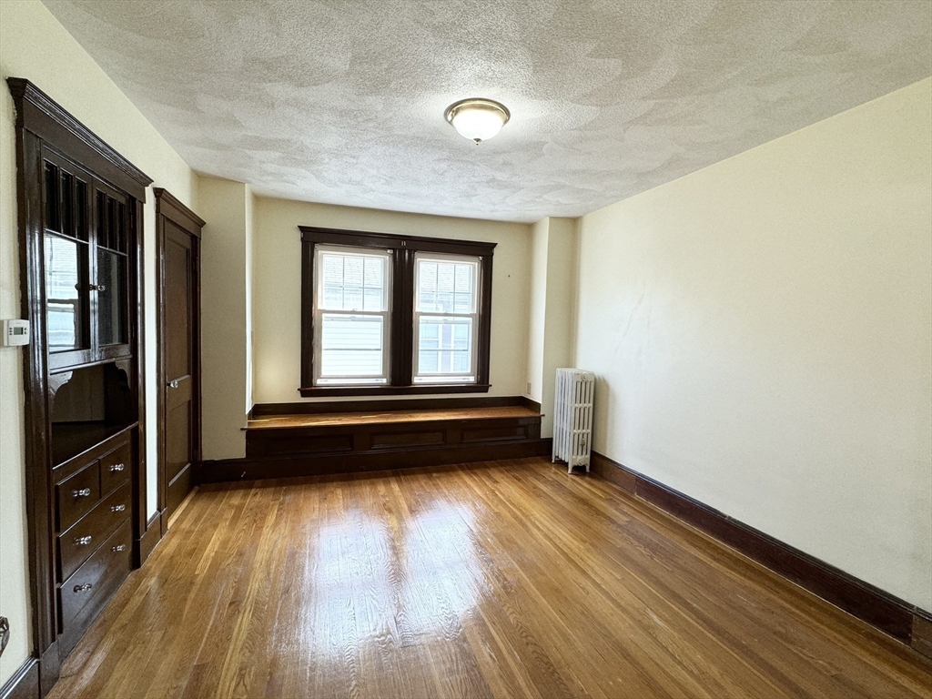 14 Grossman St # 14