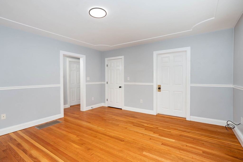 92 Old Colony Ave # 92