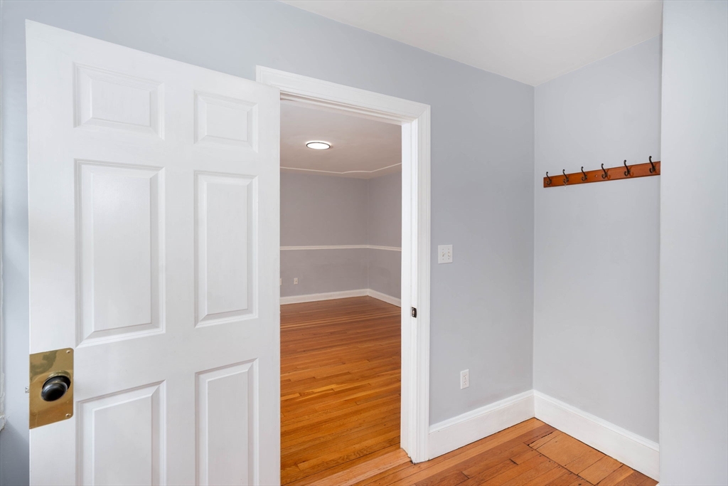 92 Old Colony Ave # 92