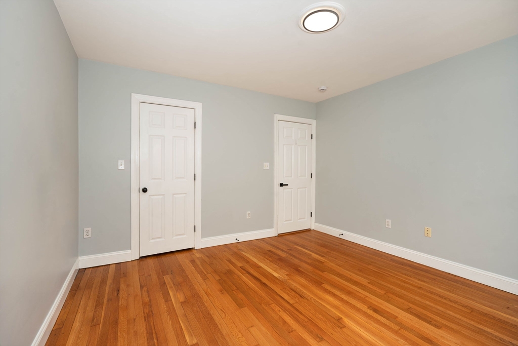 92 Old Colony Ave # 92