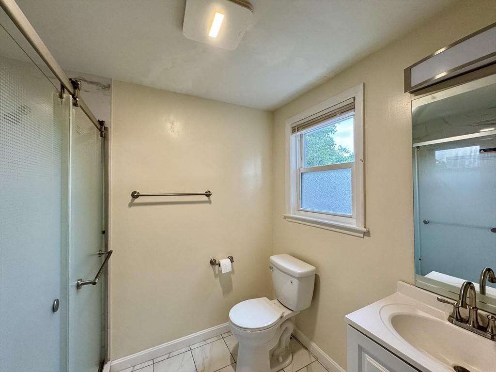 21 Richard St Unit: SF