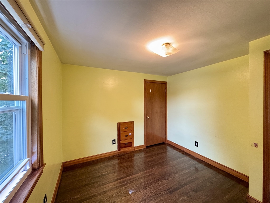 21 Richard St Unit: SF