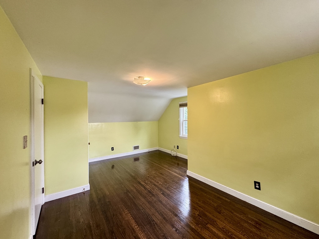 21 Richard St Unit: SF