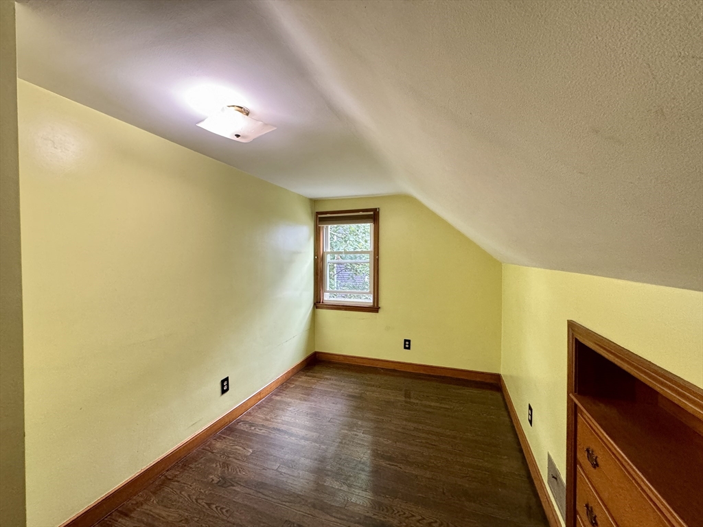 21 Richard St Unit: SF
