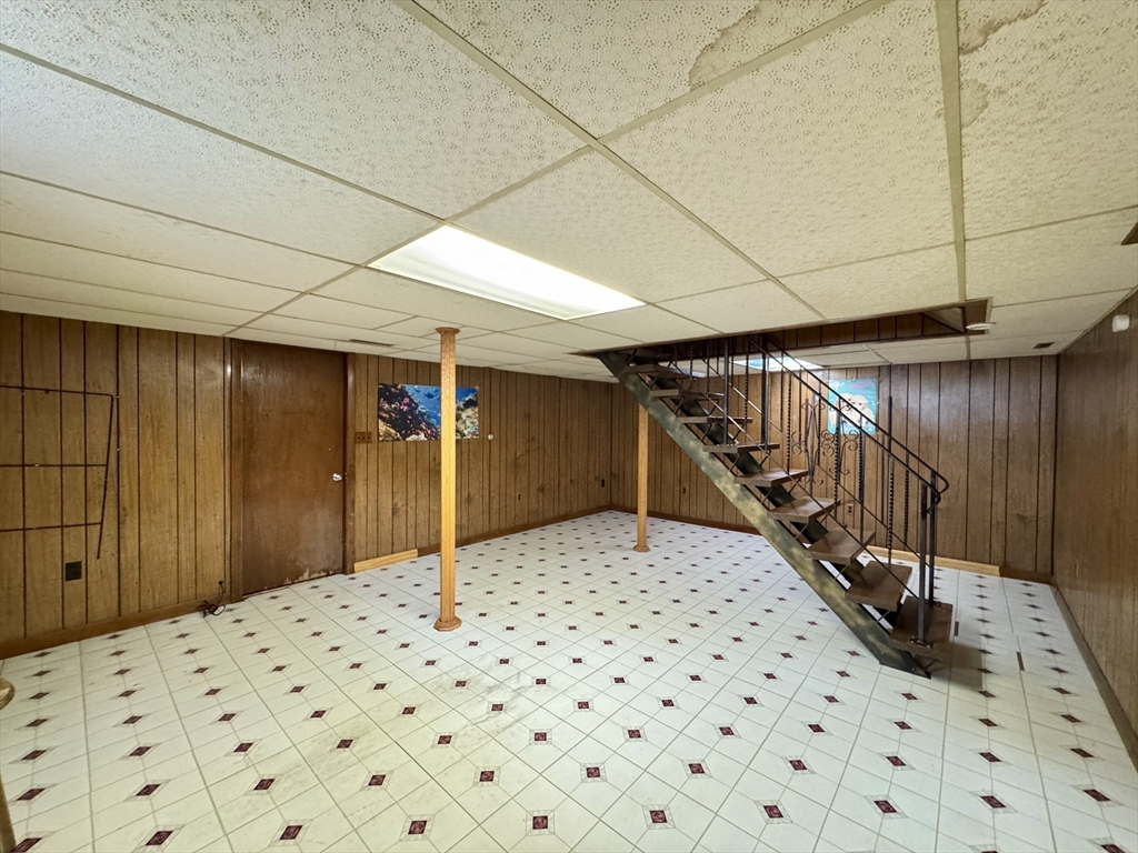 21 Richard St Unit: SF