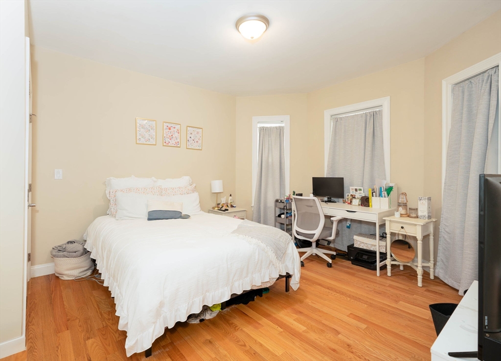285 Medford St # 1