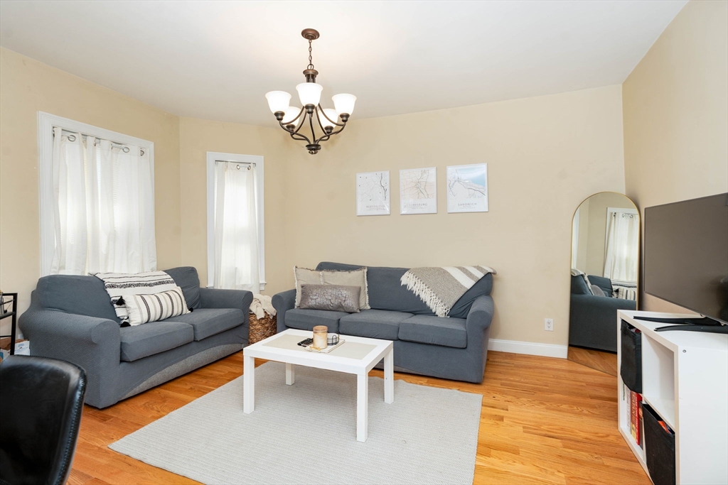 285 Medford St # 1