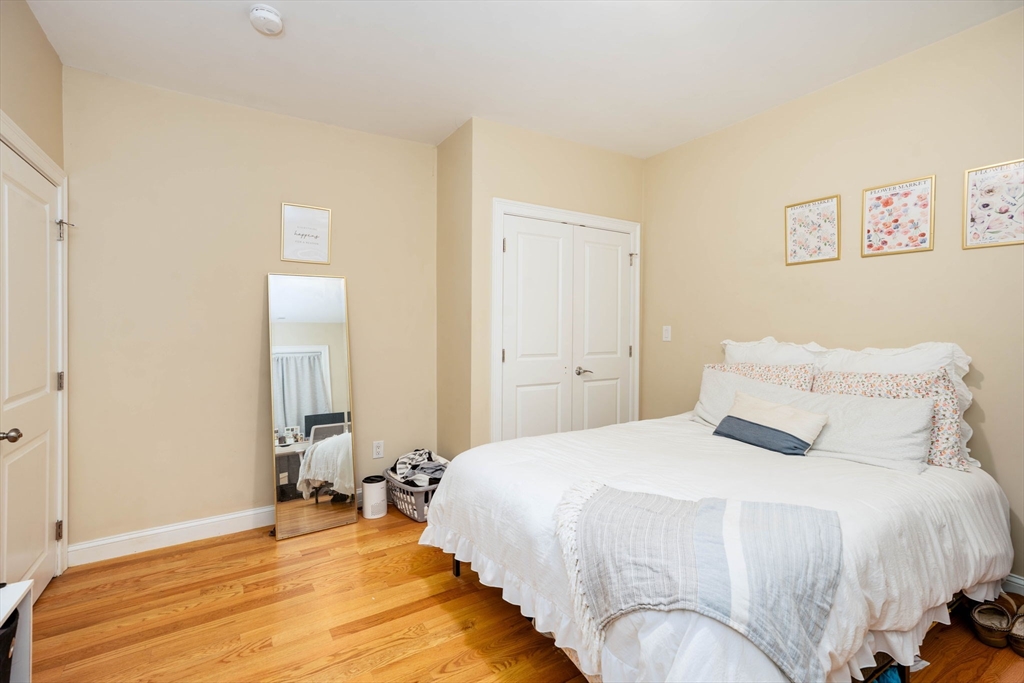 285 Medford St # 1
