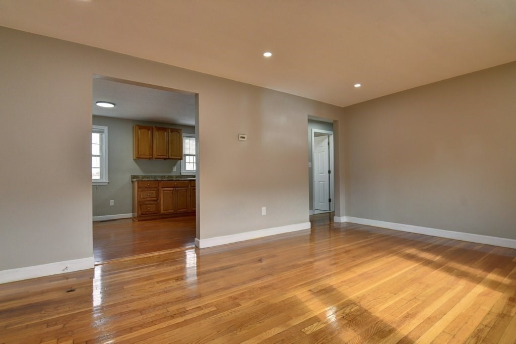30 Trull St # 2
