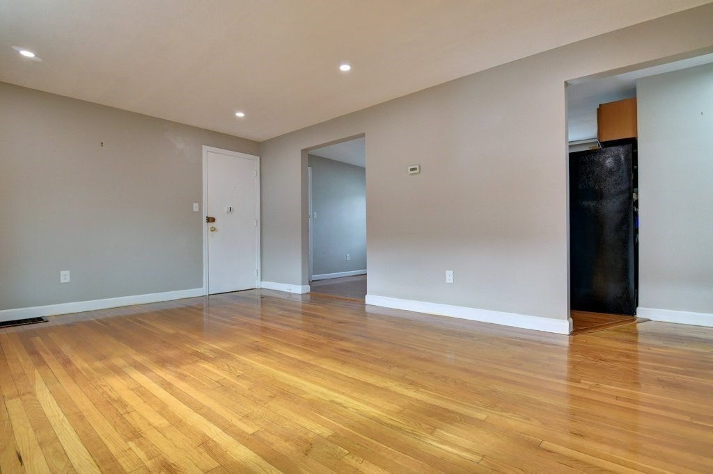30 Trull St # 2