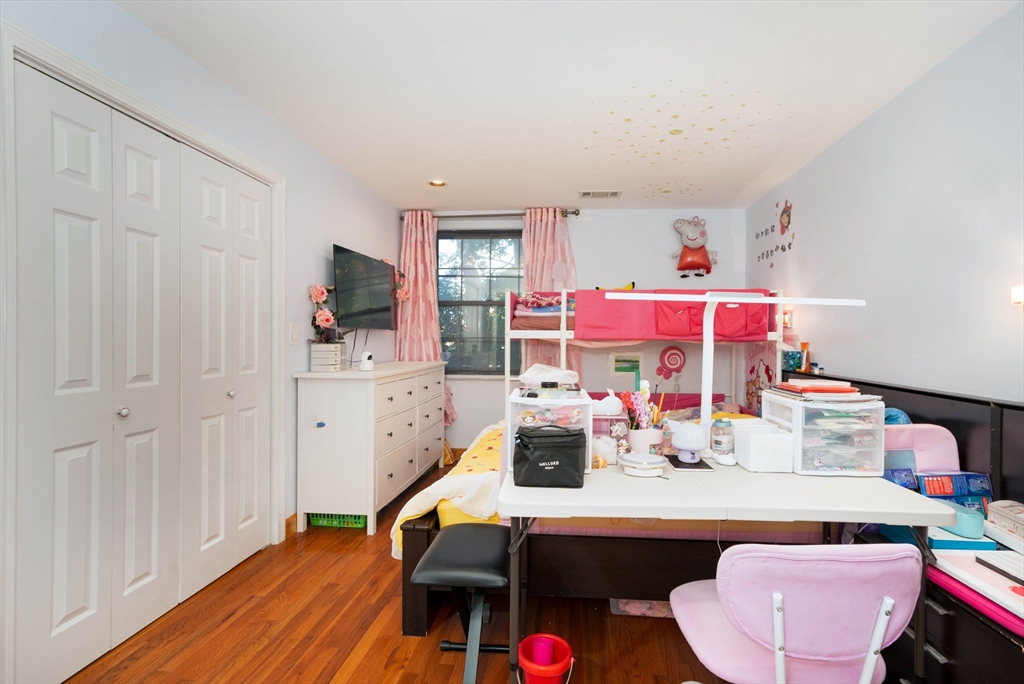 10 Weston Ave # 324