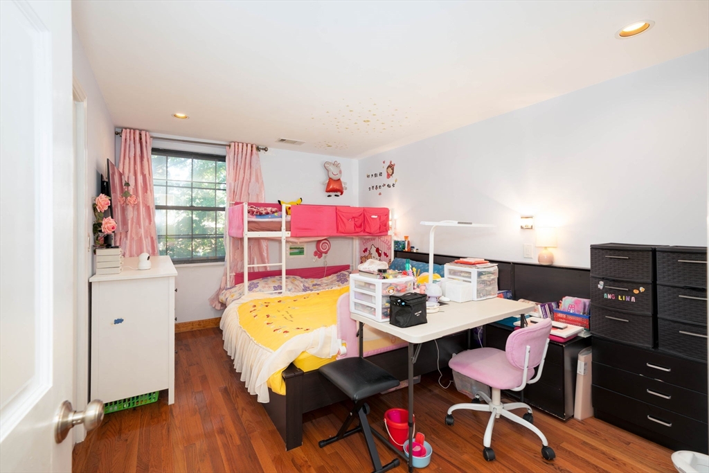 10 Weston Ave # 324