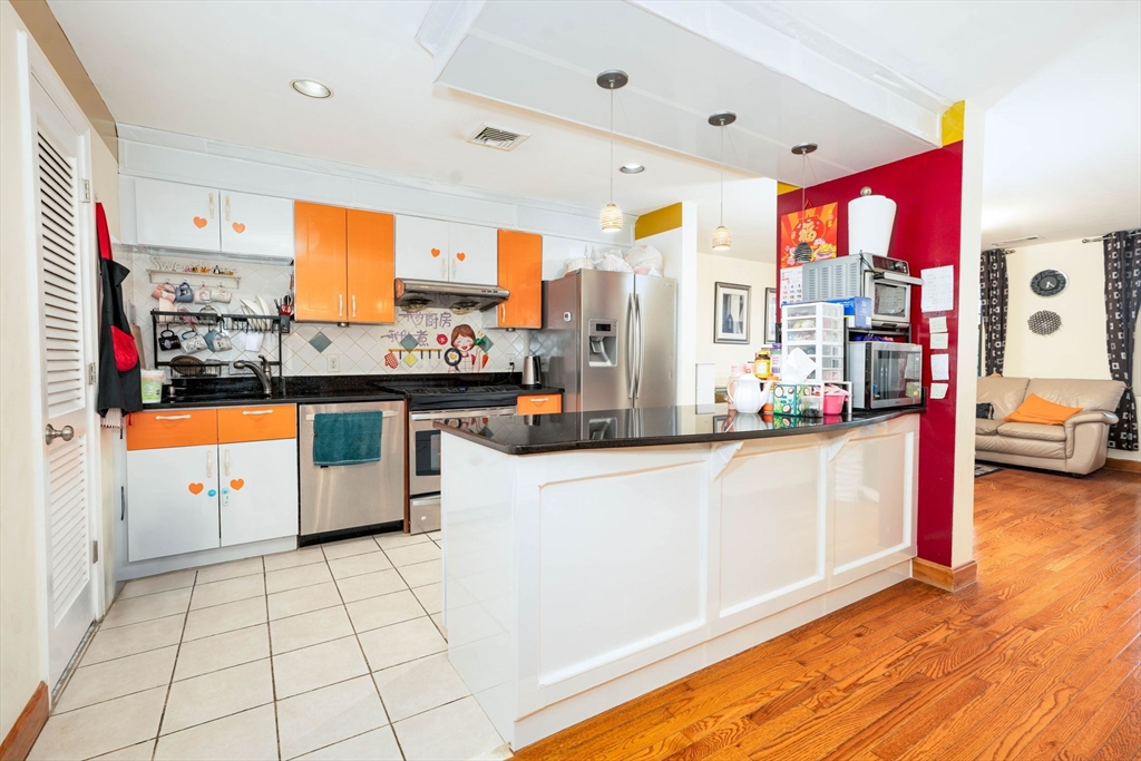 10 Weston Ave # 324