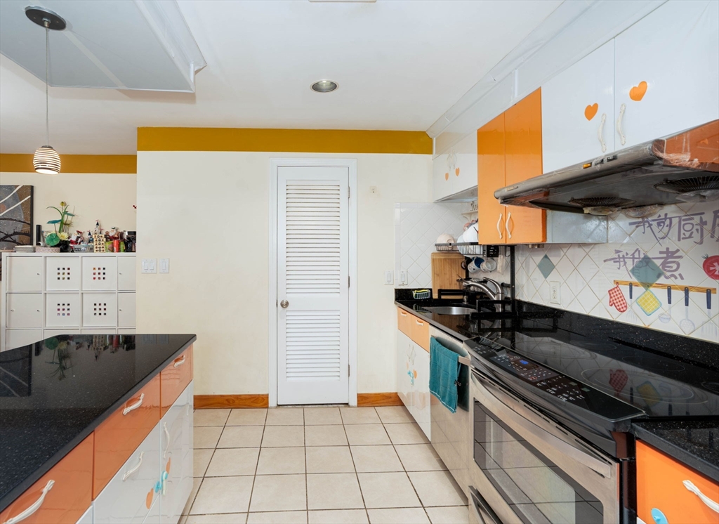 10 Weston Ave # 324