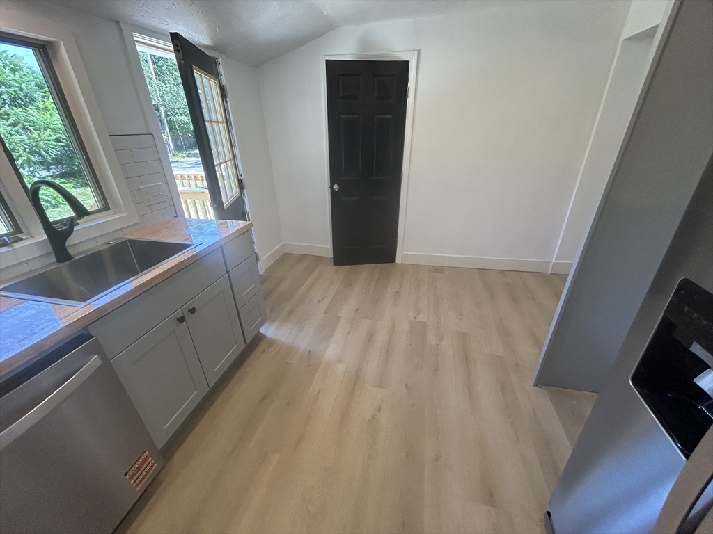 14-16 Lincoln St