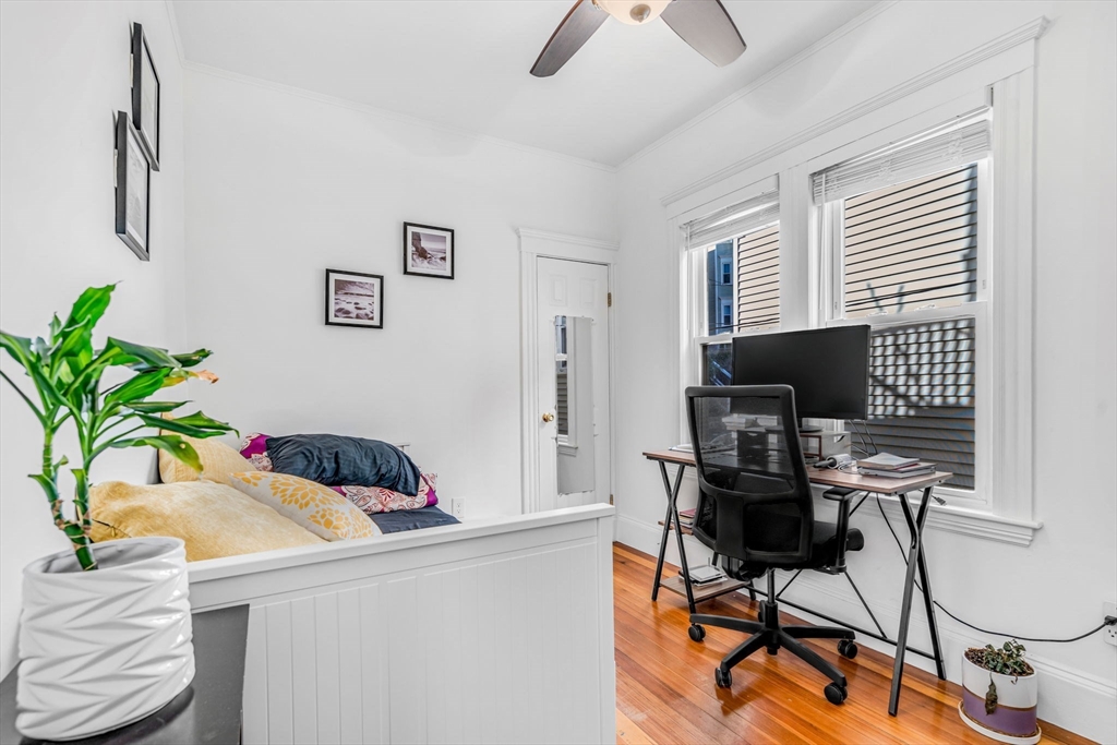 26 Peverell St # 2