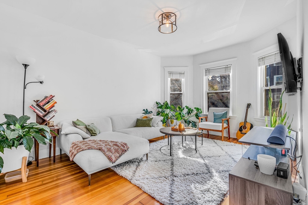 26 Peverell St # 2