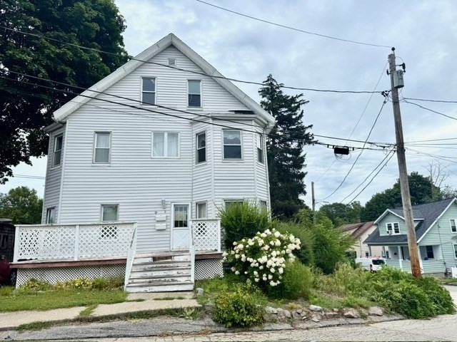 8-10 Vinton Ave