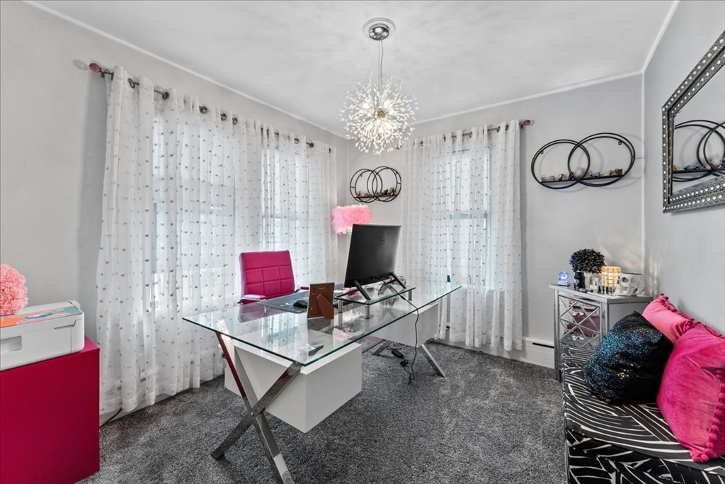 33 D St