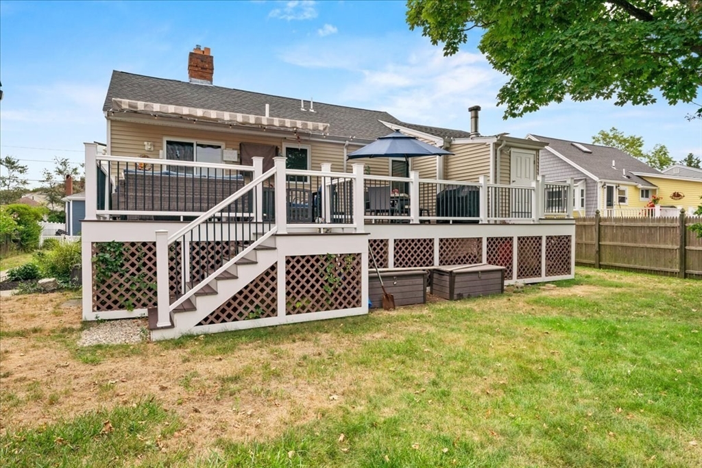 33 D St