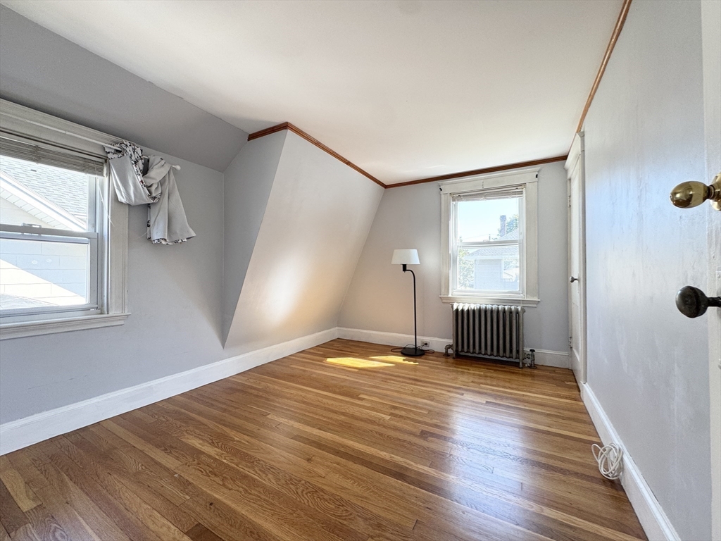 158 Harriet Ave