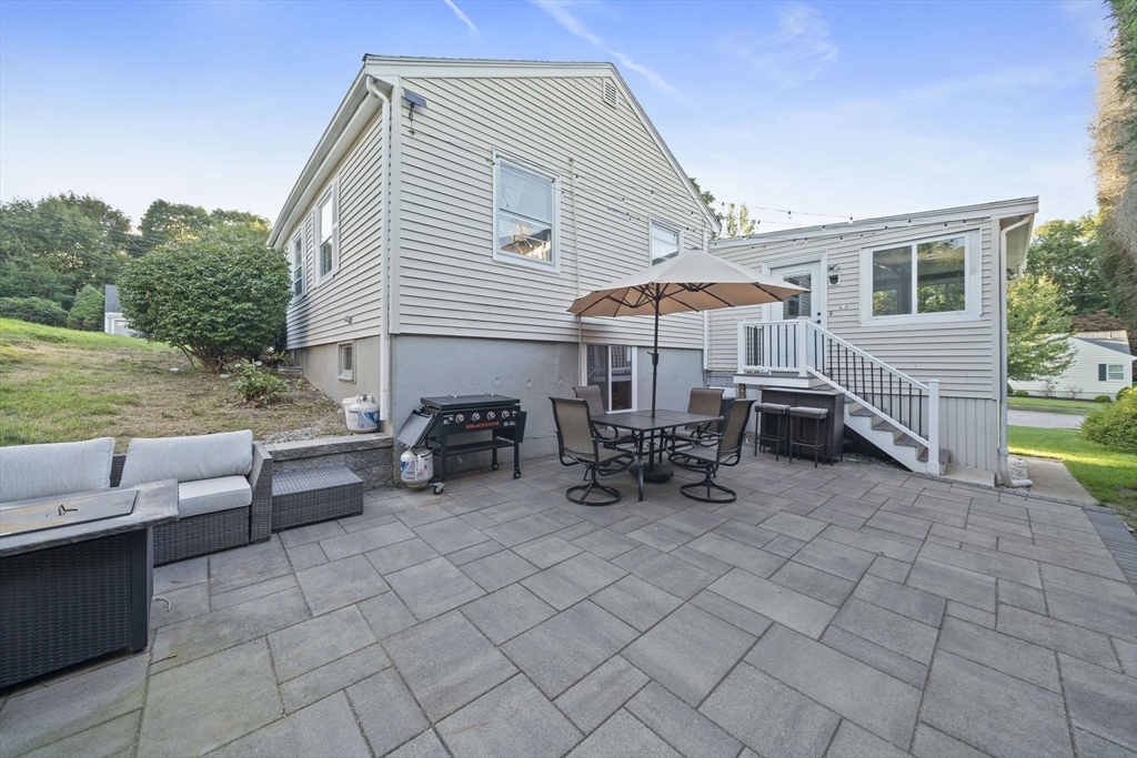 17 Badger Cir